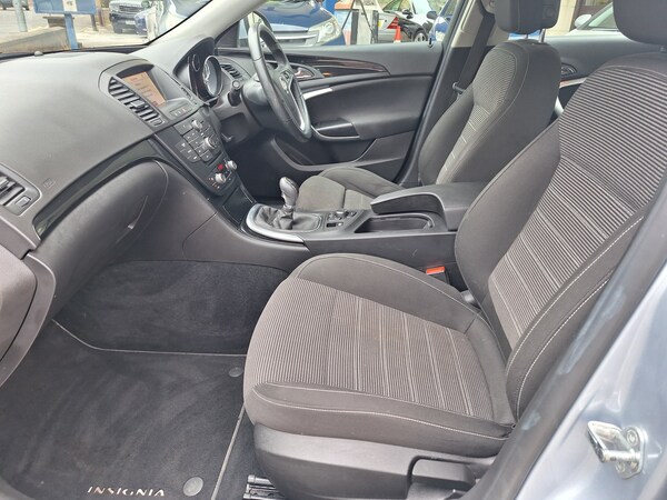 Used Vauxhall Insignia 2013 for sale - 76112751: Photo 9