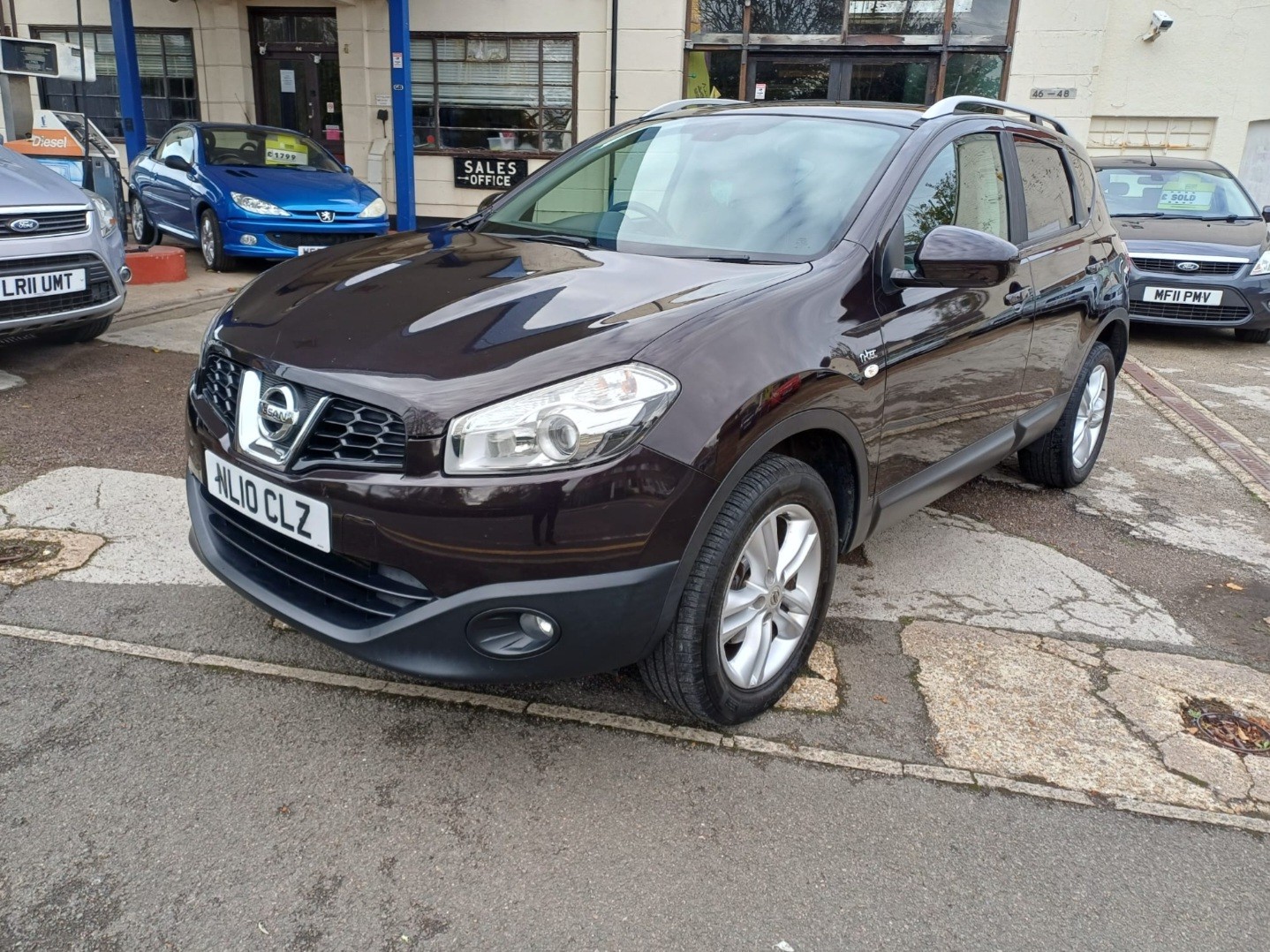 Used Nissan Qashqai 2010 for sale - 76376829: Photo 2