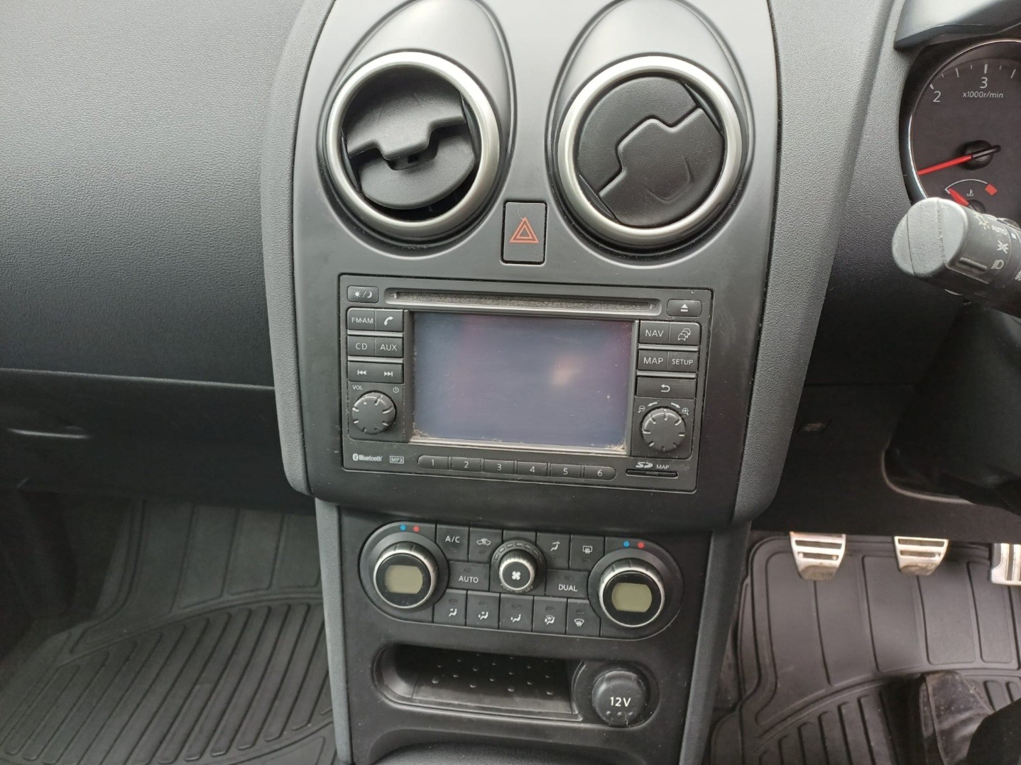 Used Nissan Qashqai 2010 for sale - 76376829: Photo 8