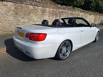 Used BMW 3 Series 2012 for sale - 76010738: Photo