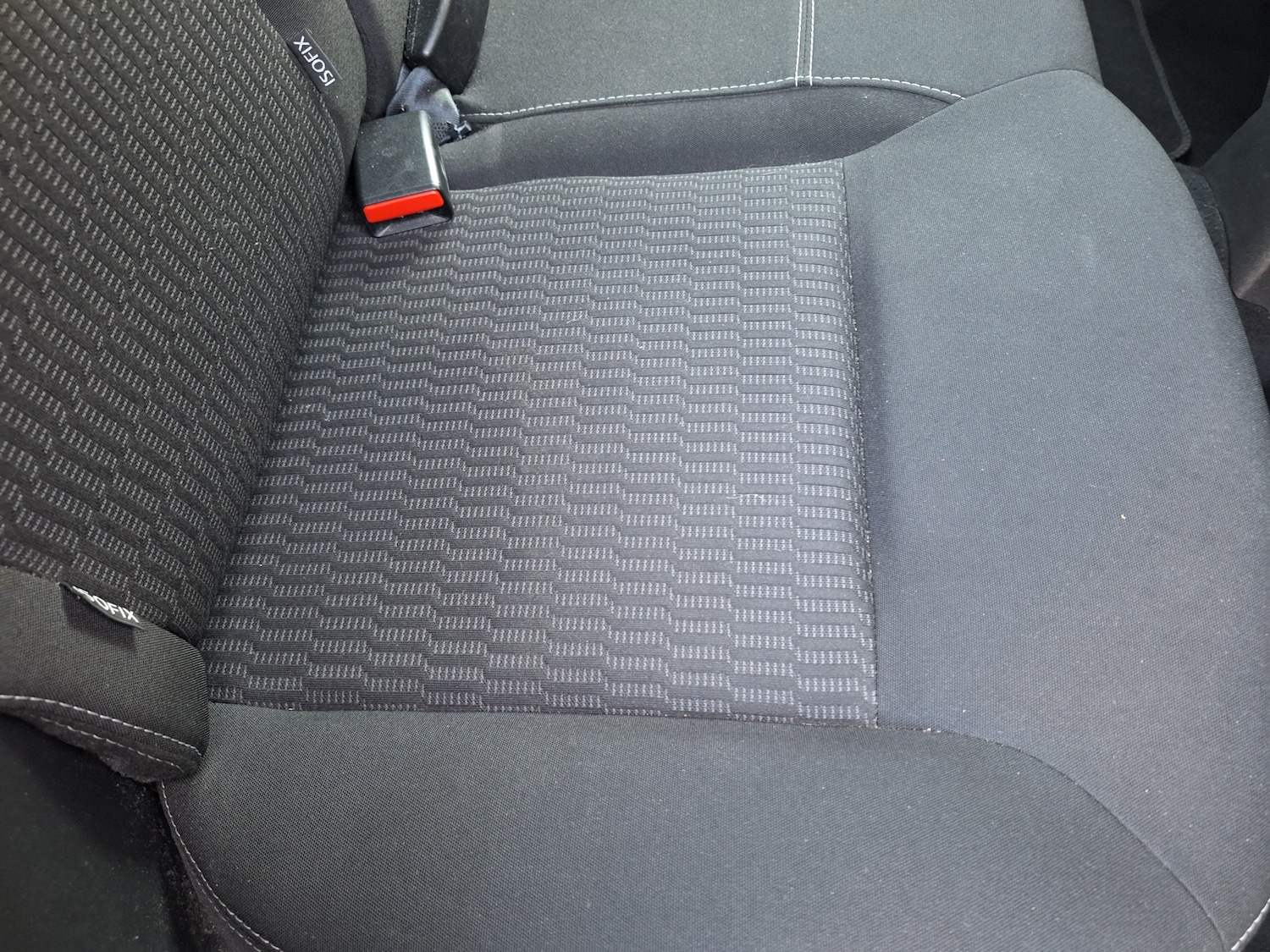 Used Peugeot 208 2015 for sale - 76653908: Photo 26