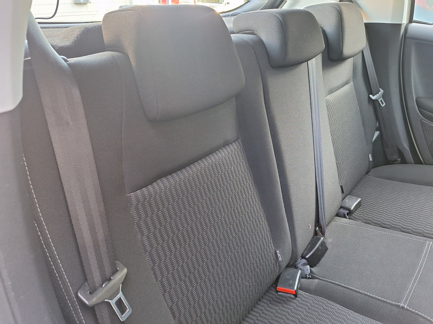 Used Peugeot 208 2015 for sale - 76653908: Photo 27