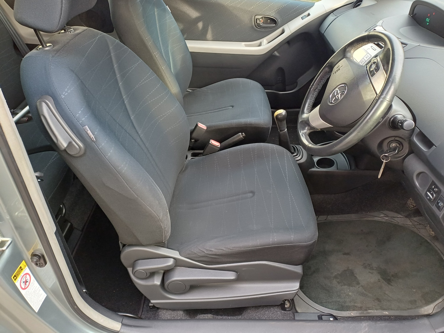 Used Toyota Yaris 2007 for sale - 76669264: Photo 11