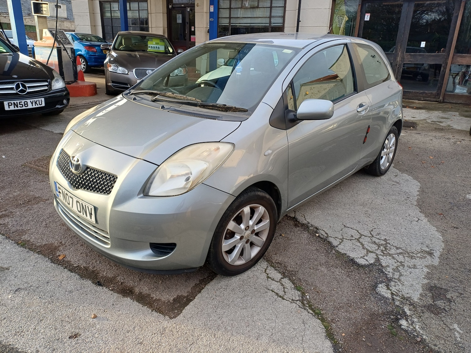 Used Toyota Yaris 2007 for sale - 76669264: Photo 2