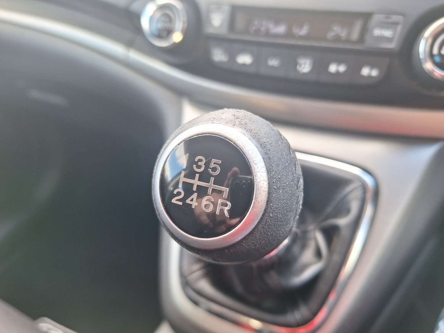 Used Honda CR-V 2014 for sale - 76070064: Photo 31