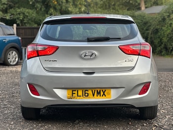 Used Hyundai i30 2016 for sale - 79395435: Photo