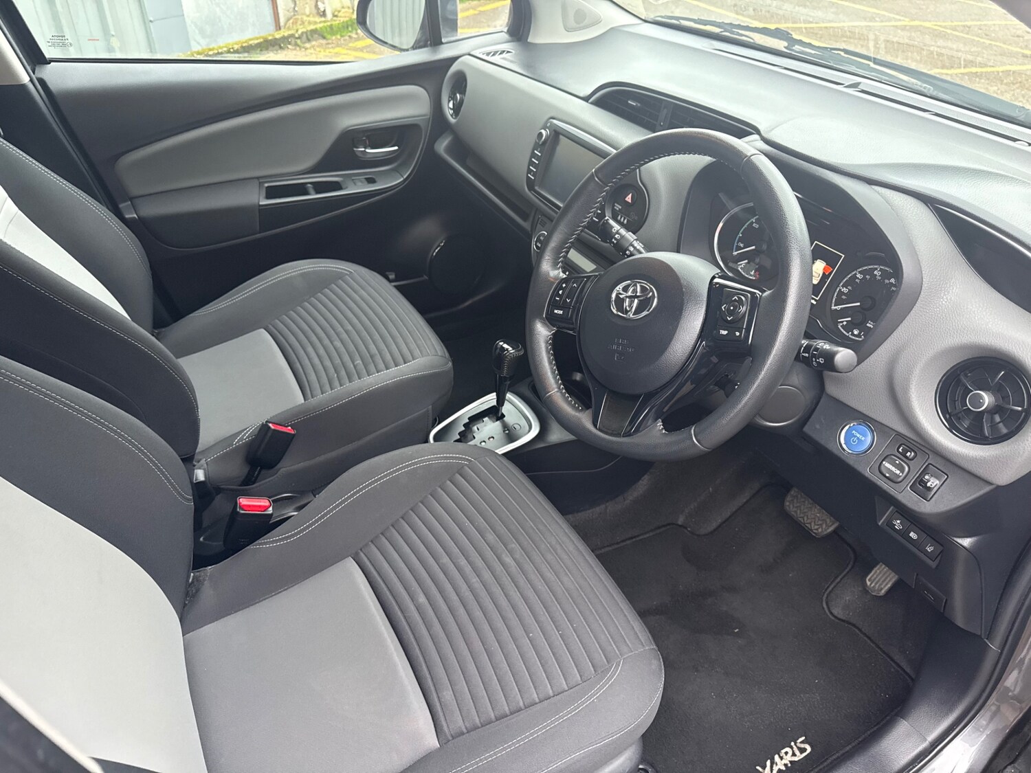 Used Toyota Yaris 2019 for sale - 77617371: Photo 18