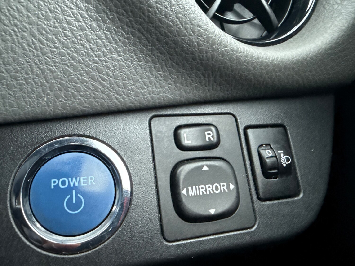 Used Toyota Yaris 2019 for sale - 77617371: Photo 21