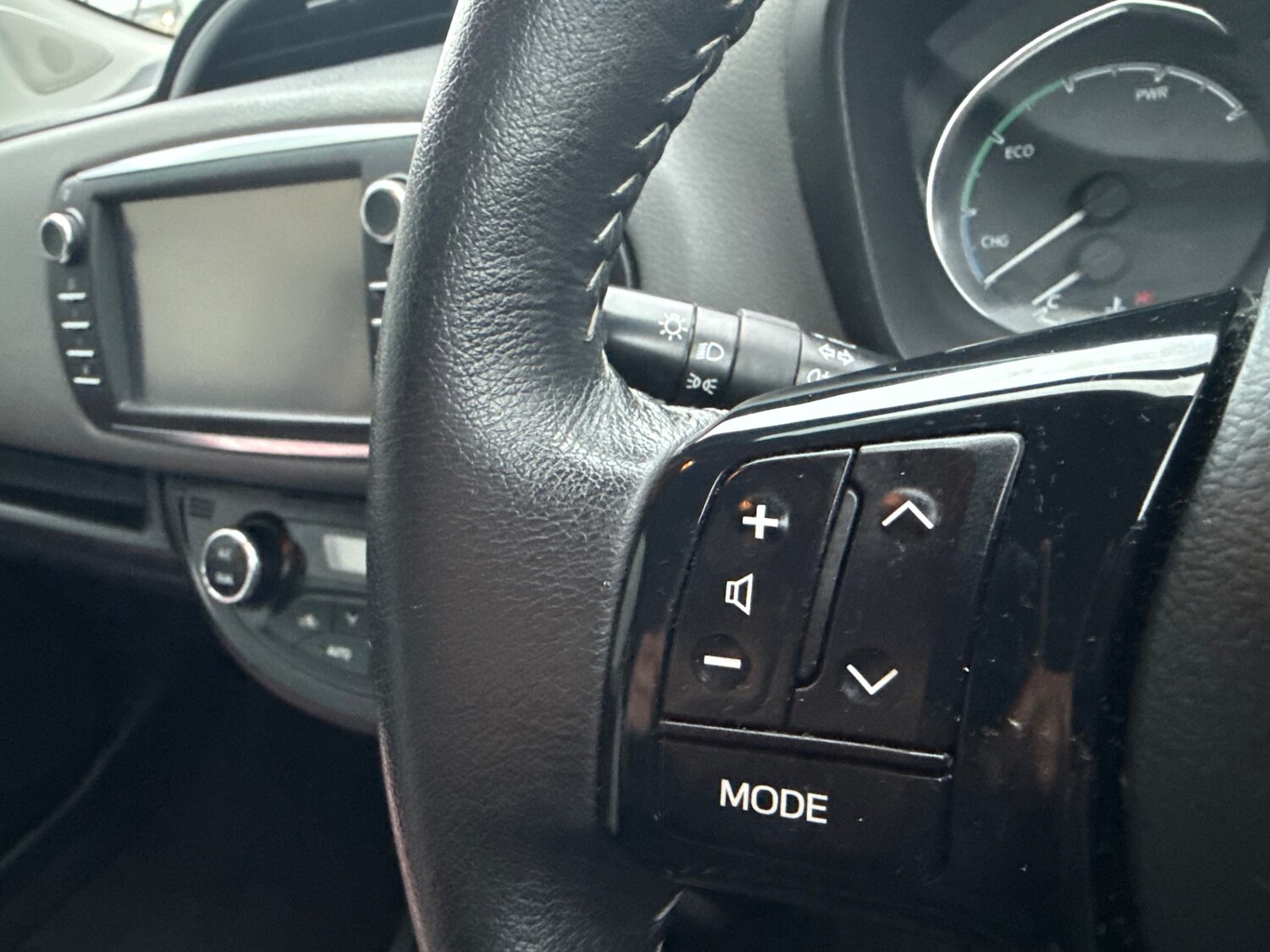 Used Toyota Yaris 2019 for sale - 77617371: Photo 24