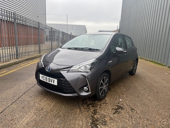 Used Toyota Yaris 2019 for sale - 77617371: Photo