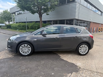 Used Vauxhall Astra 2015 for sale - 78986917: Photo