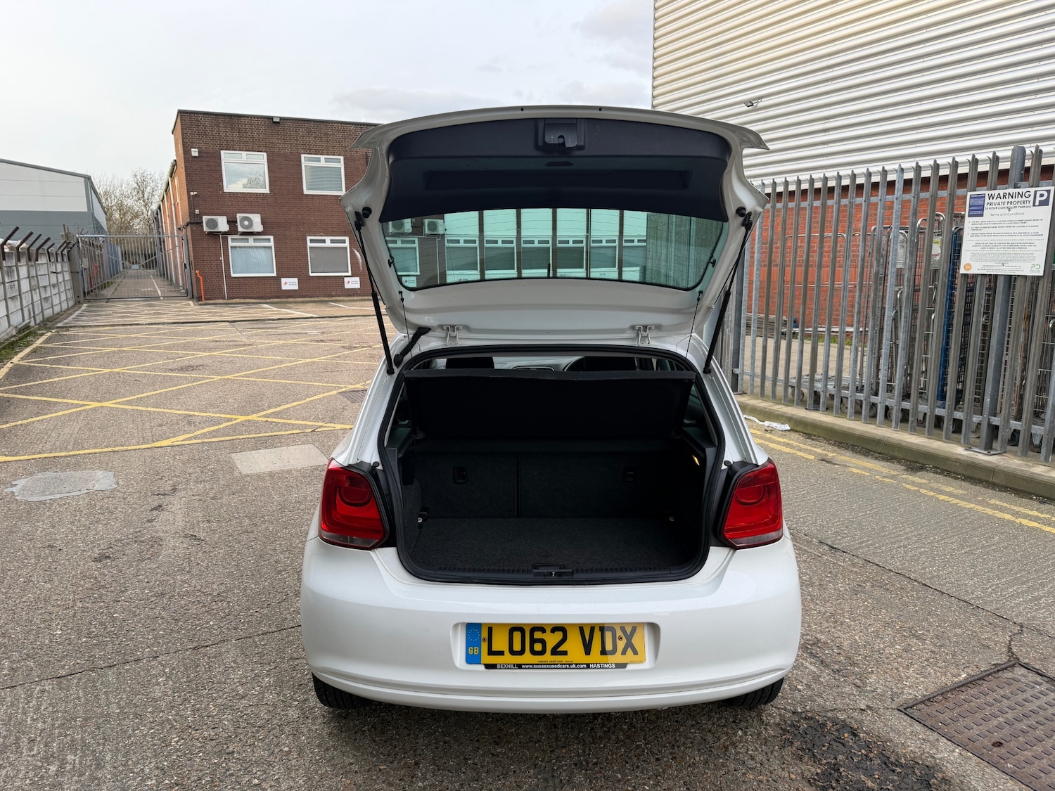 Used Volkswagen Polo 2012 for sale - 77616901: Photo 17