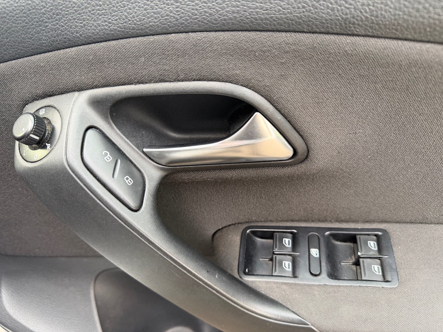 Used Volkswagen Polo 2012 for sale - 77616901: Photo 19