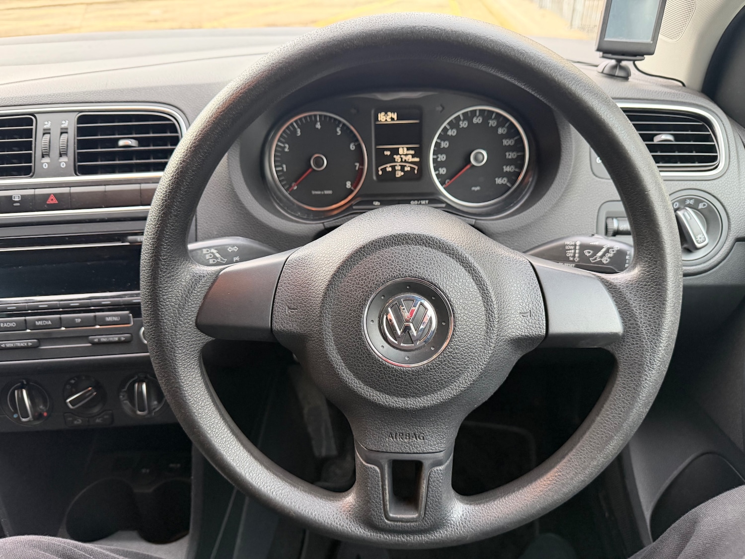 Used Volkswagen Polo 2012 for sale - 77616901: Photo 23