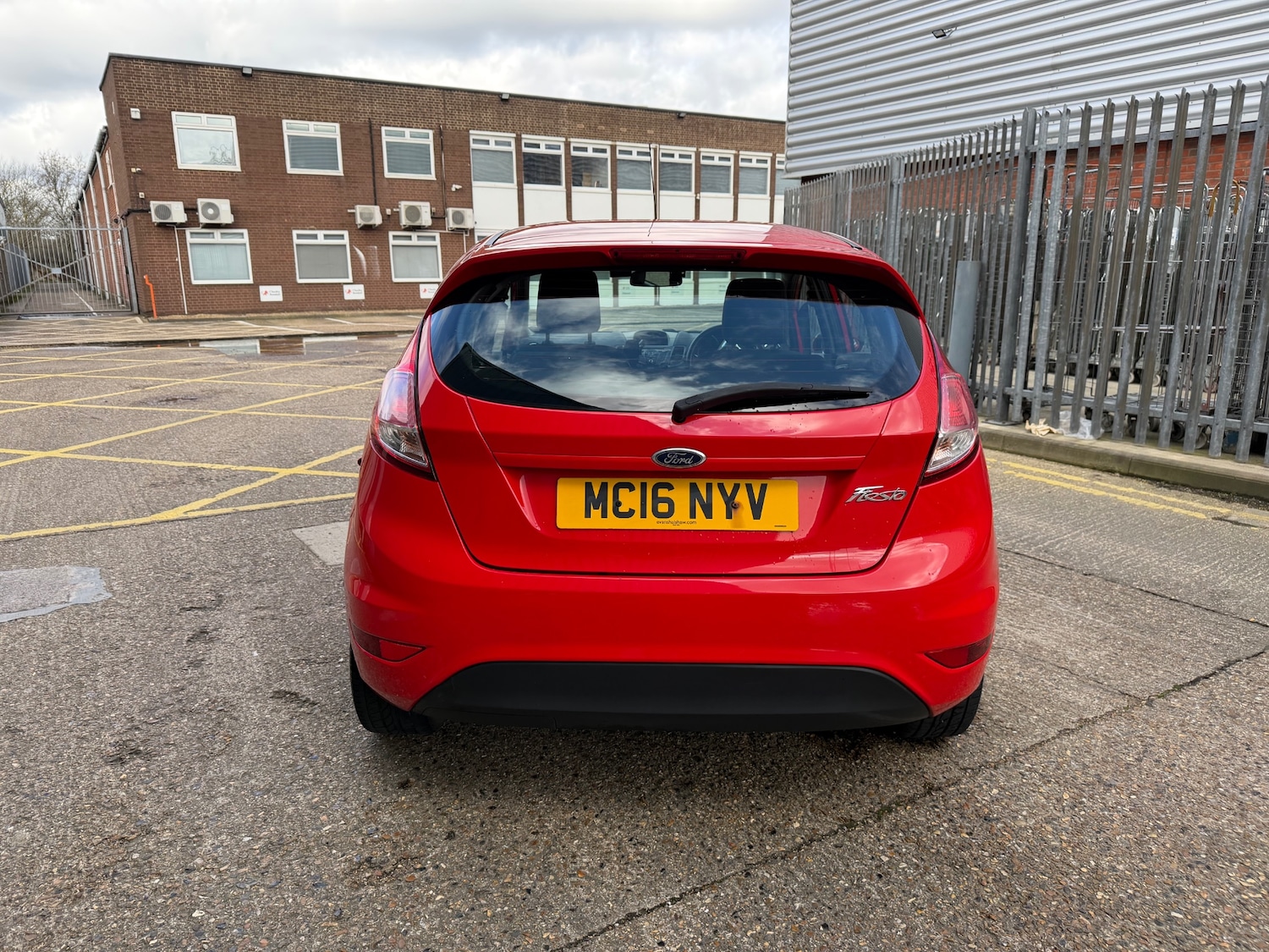 Used Ford Fiesta 2016 for sale - 77702803: Photo 6