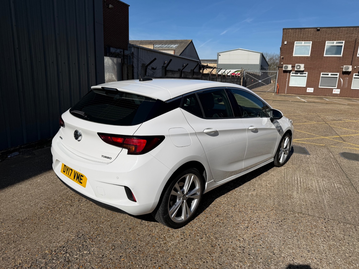 Used Vauxhall Astra 2017 for sale - 77975444: Photo 5