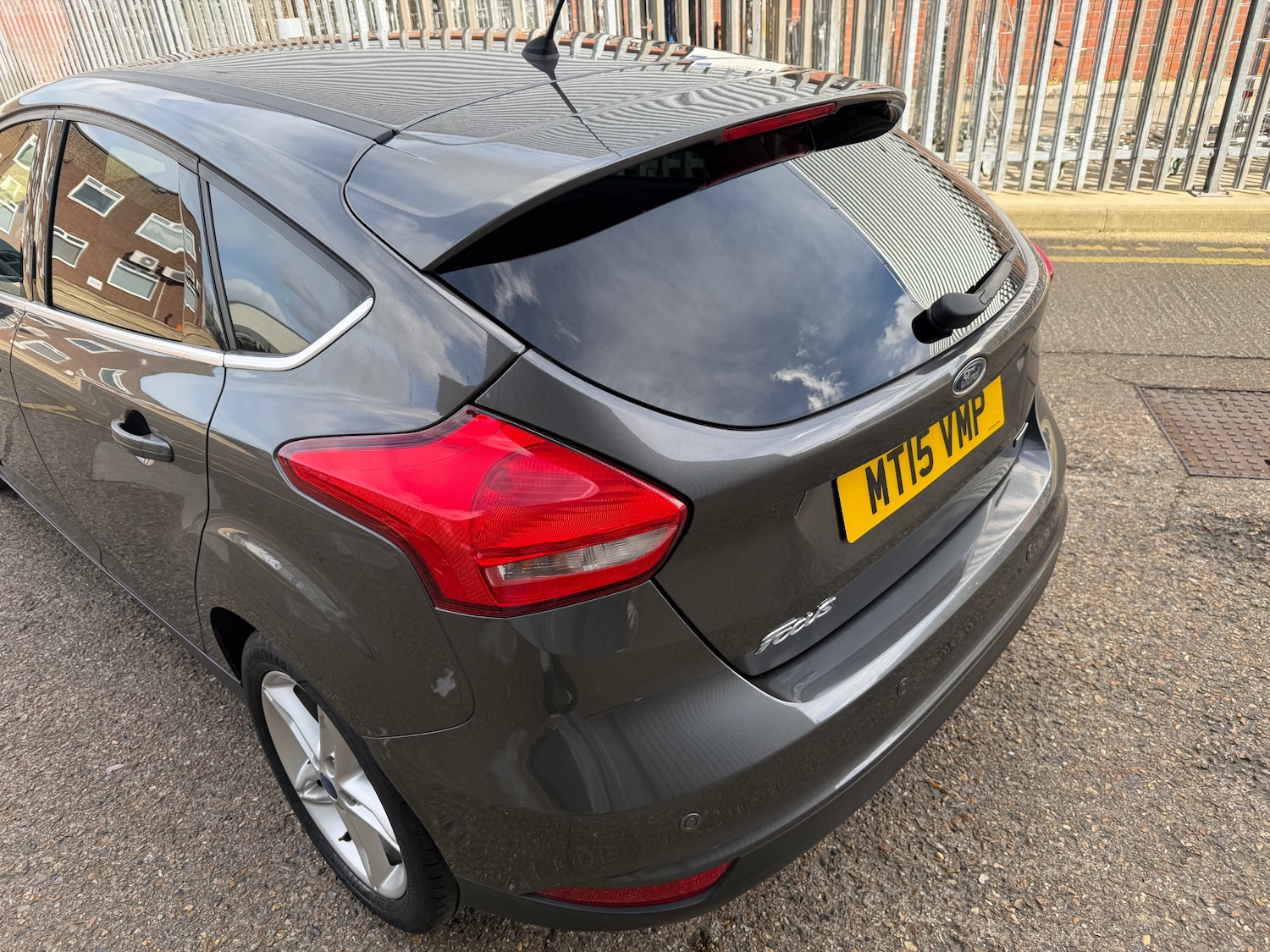 Used Ford Focus 2015 for sale - 77890151: Photo 10