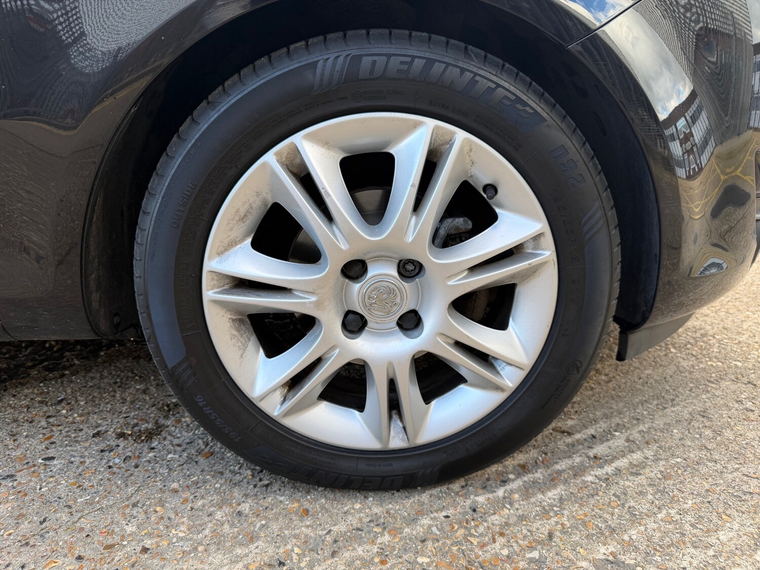 Used Vauxhall Corsa 2009 for sale - 77702840: Photo 14