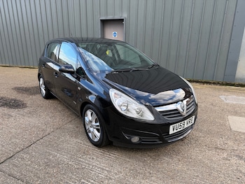 Used Vauxhall Corsa 2009 for sale - 77702840: Photo