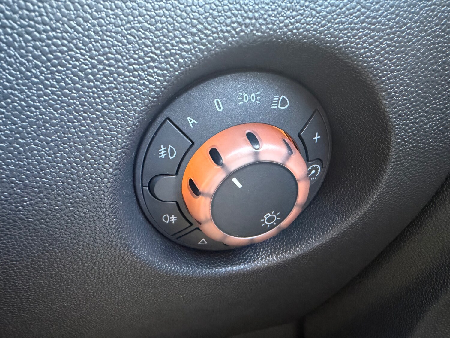 Used Vauxhall Corsa 2009 for sale - 77702840: Photo 22