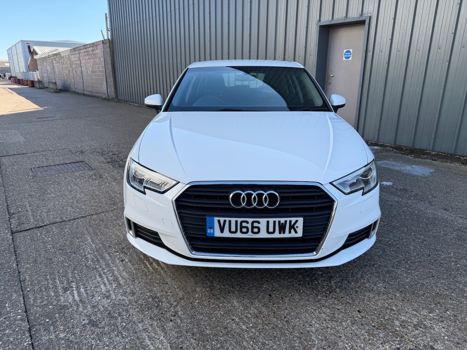 Used Audi A3 2016 for sale - 77975448: Photo 2