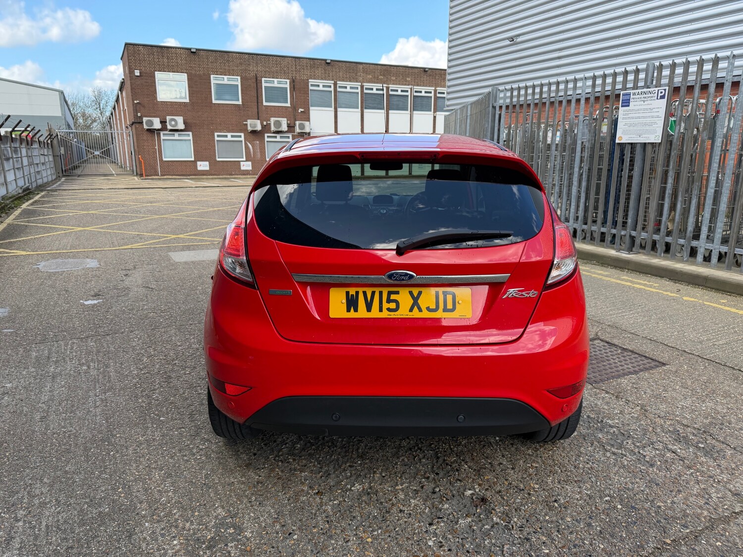 Used Ford Fiesta 2015 for sale - 77890188: Photo 6