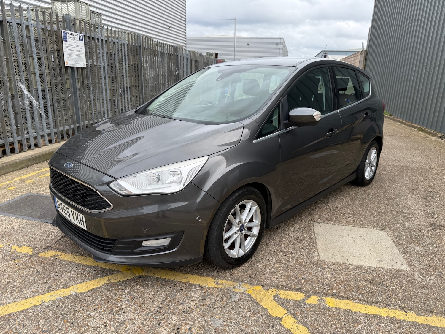 Used Ford C-Max 2015 for sale - 78151029: Photo 3