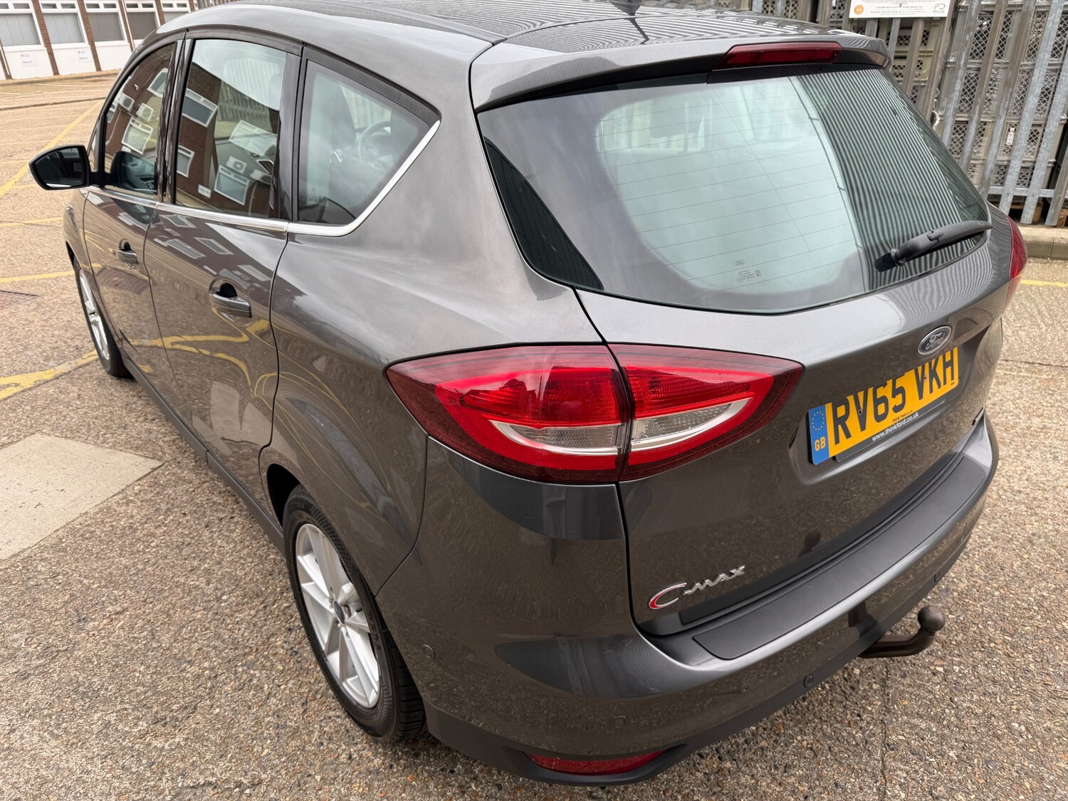 Used Ford C-Max 2015 for sale - 78151029: Photo 9