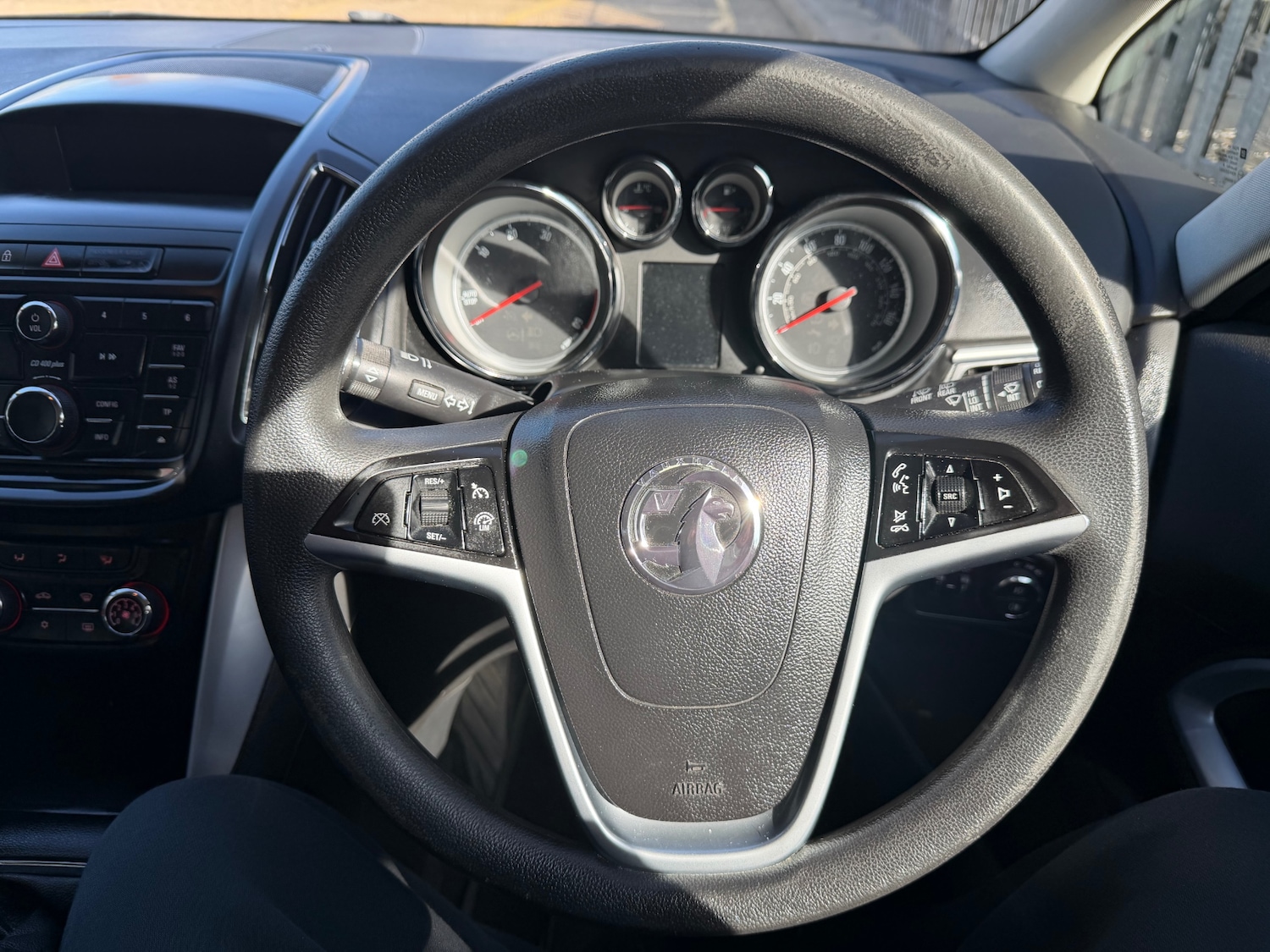 Used Vauxhall Zafira 2016 for sale - 77974781: Photo 23