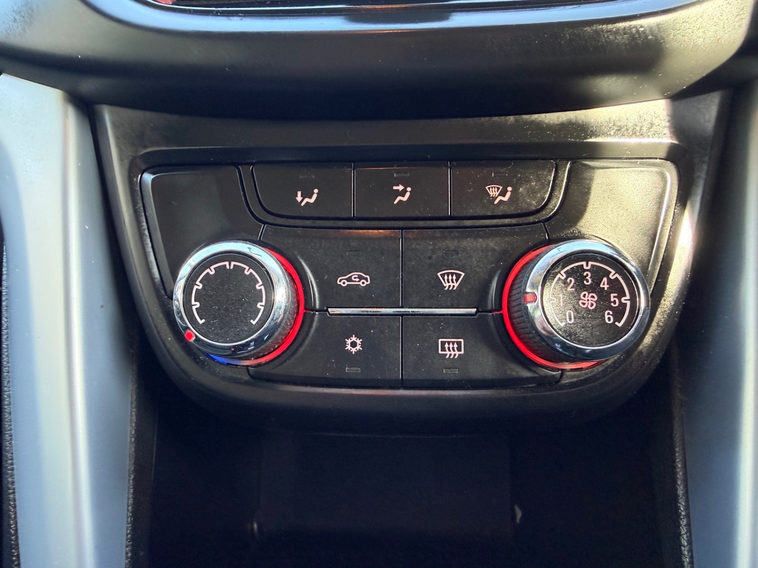 Used Vauxhall Zafira 2016 for sale - 77974781: Photo 27