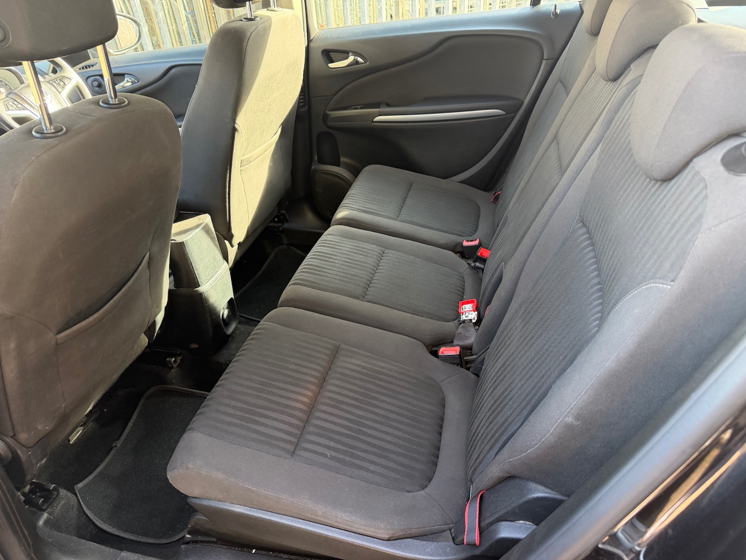 Used Vauxhall Zafira 2016 for sale - 77974781: Photo 31