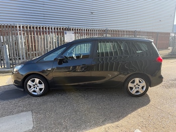 Used Vauxhall Zafira 2016 for sale - 77974781: Photo