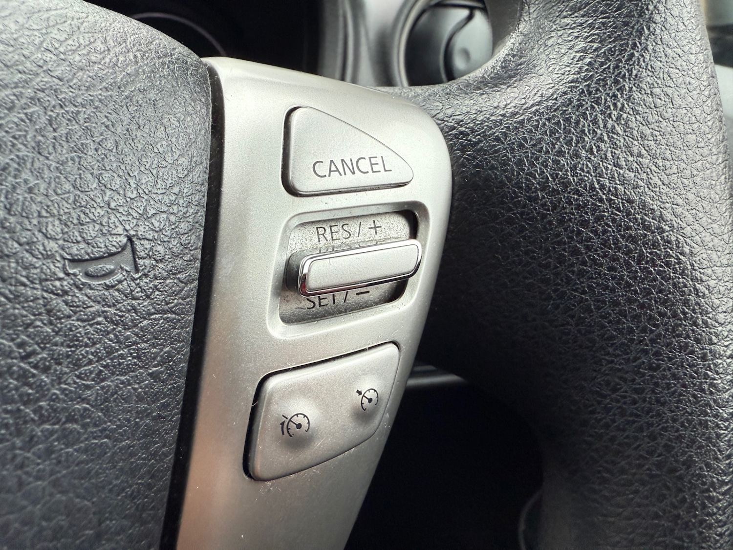 Used Nissan Note 2013 for sale - 77617575: Photo 23