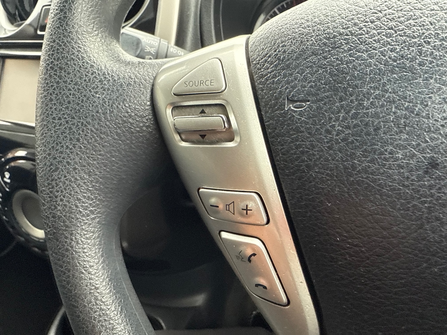 Used Nissan Note 2013 for sale - 77617575: Photo 24