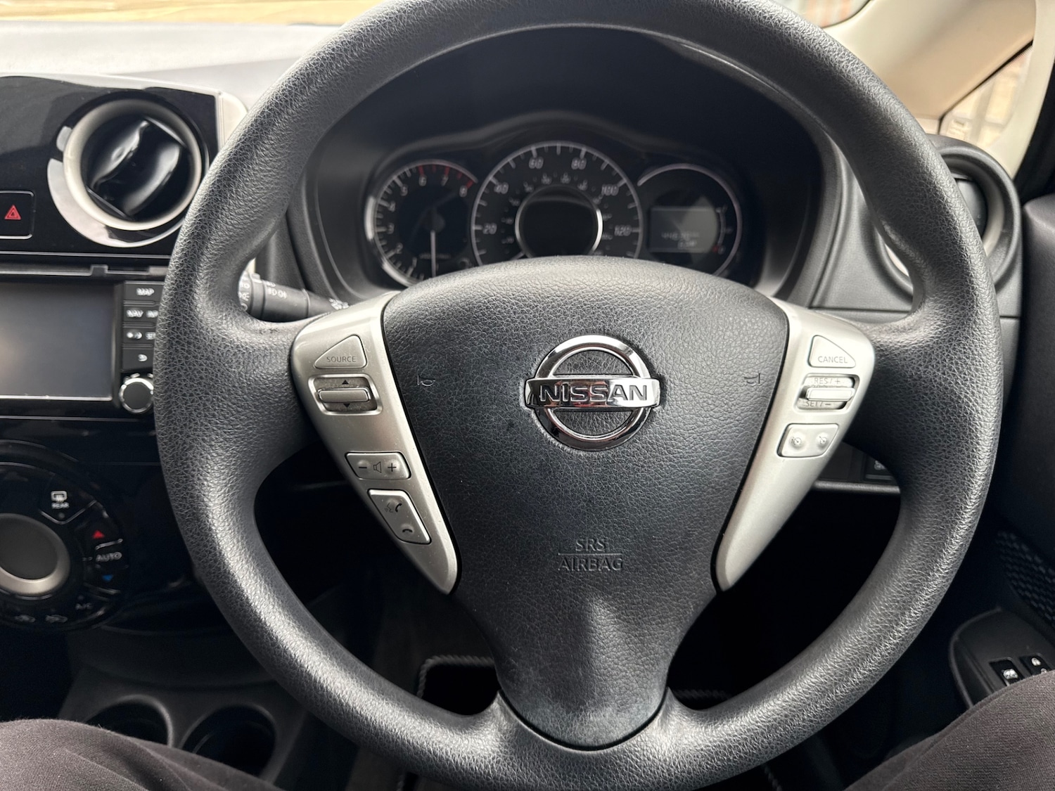 Used Nissan Note 2013 for sale - 77617575: Photo 25