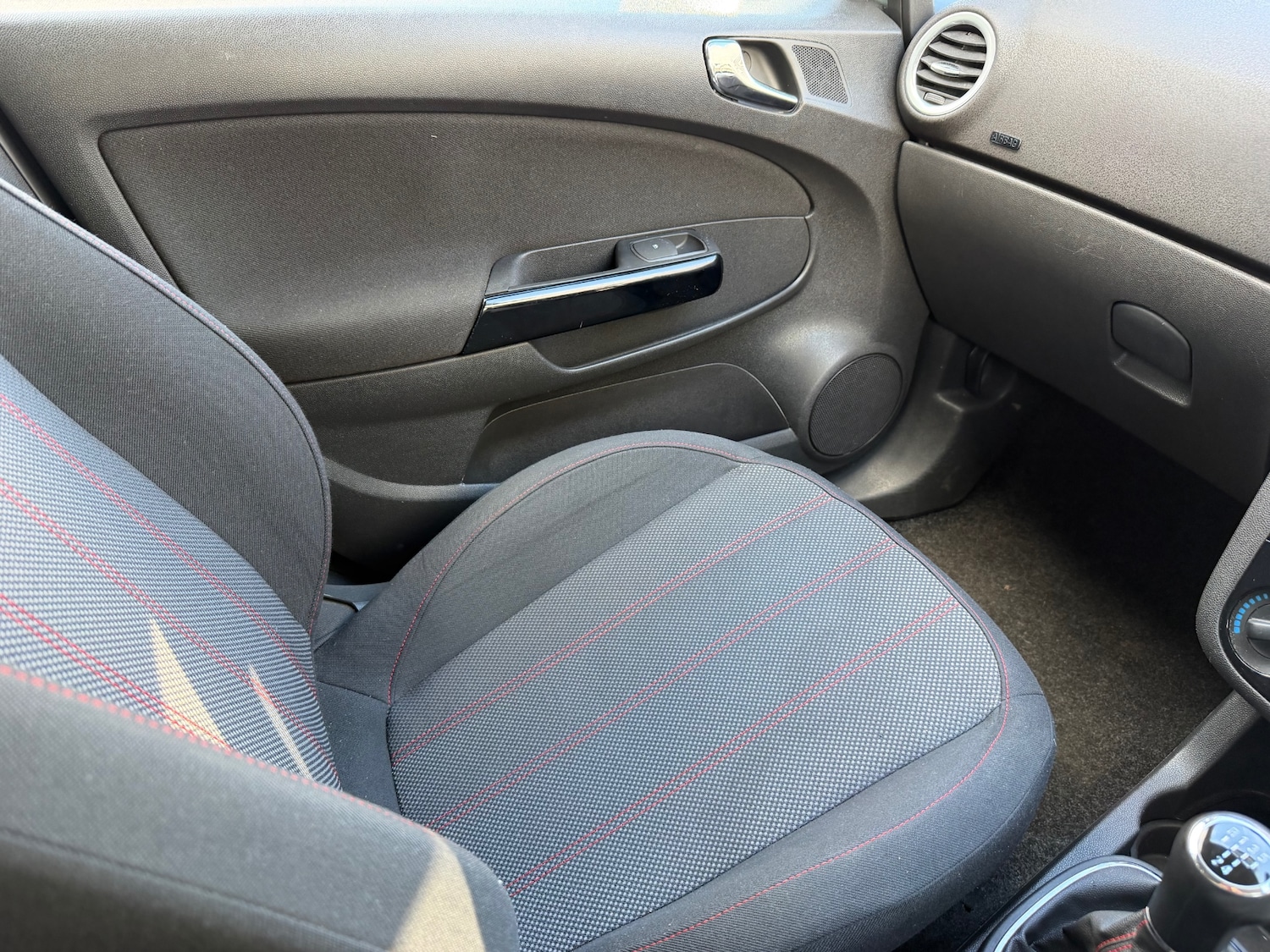 Used Vauxhall Corsa 2014 for sale - 77702808: Photo 23