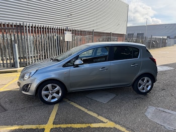 Used Vauxhall Corsa 2014 for sale - 77702808: Photo