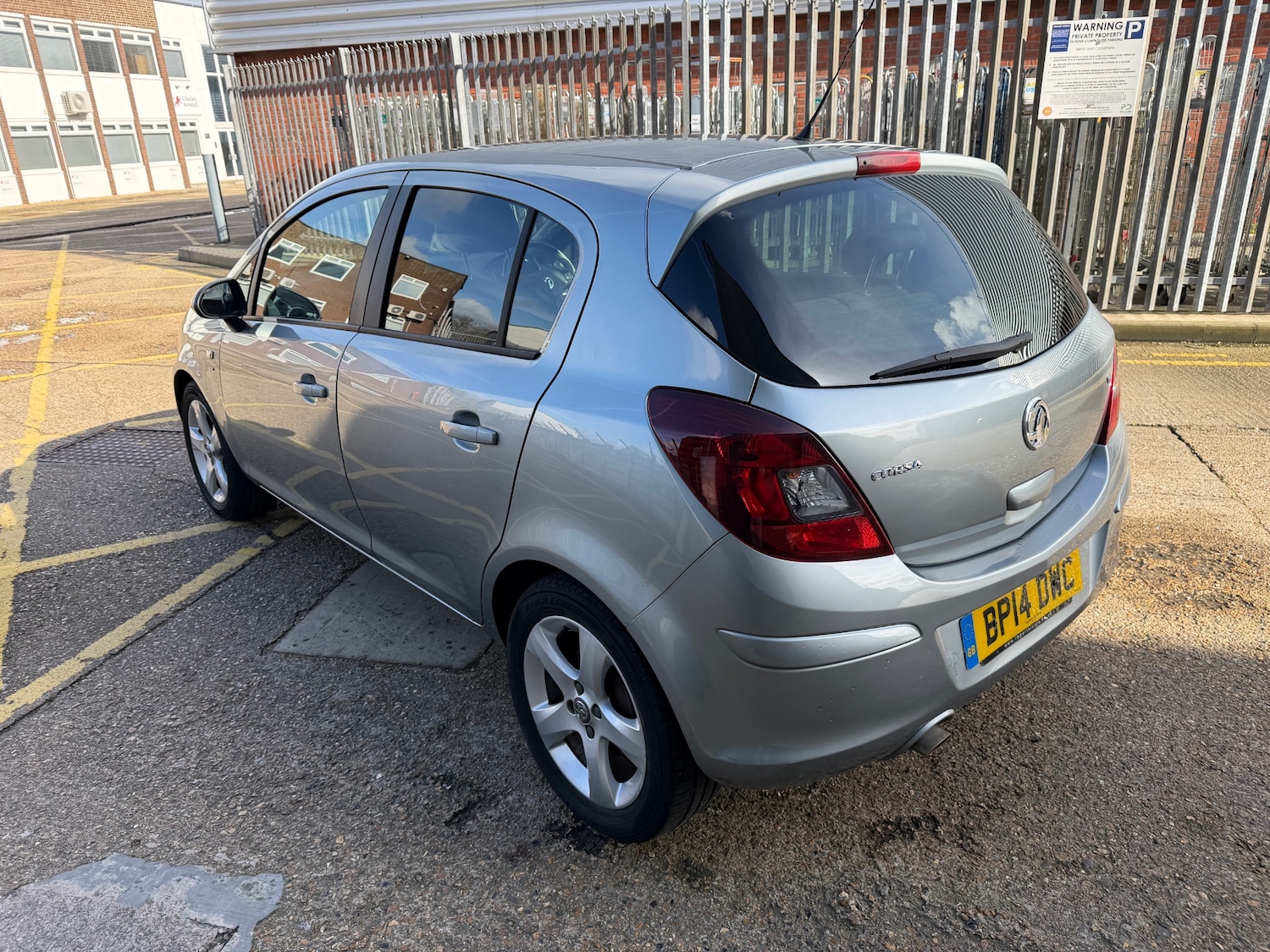 Used Vauxhall Corsa 2014 for sale - 77702808: Photo 5