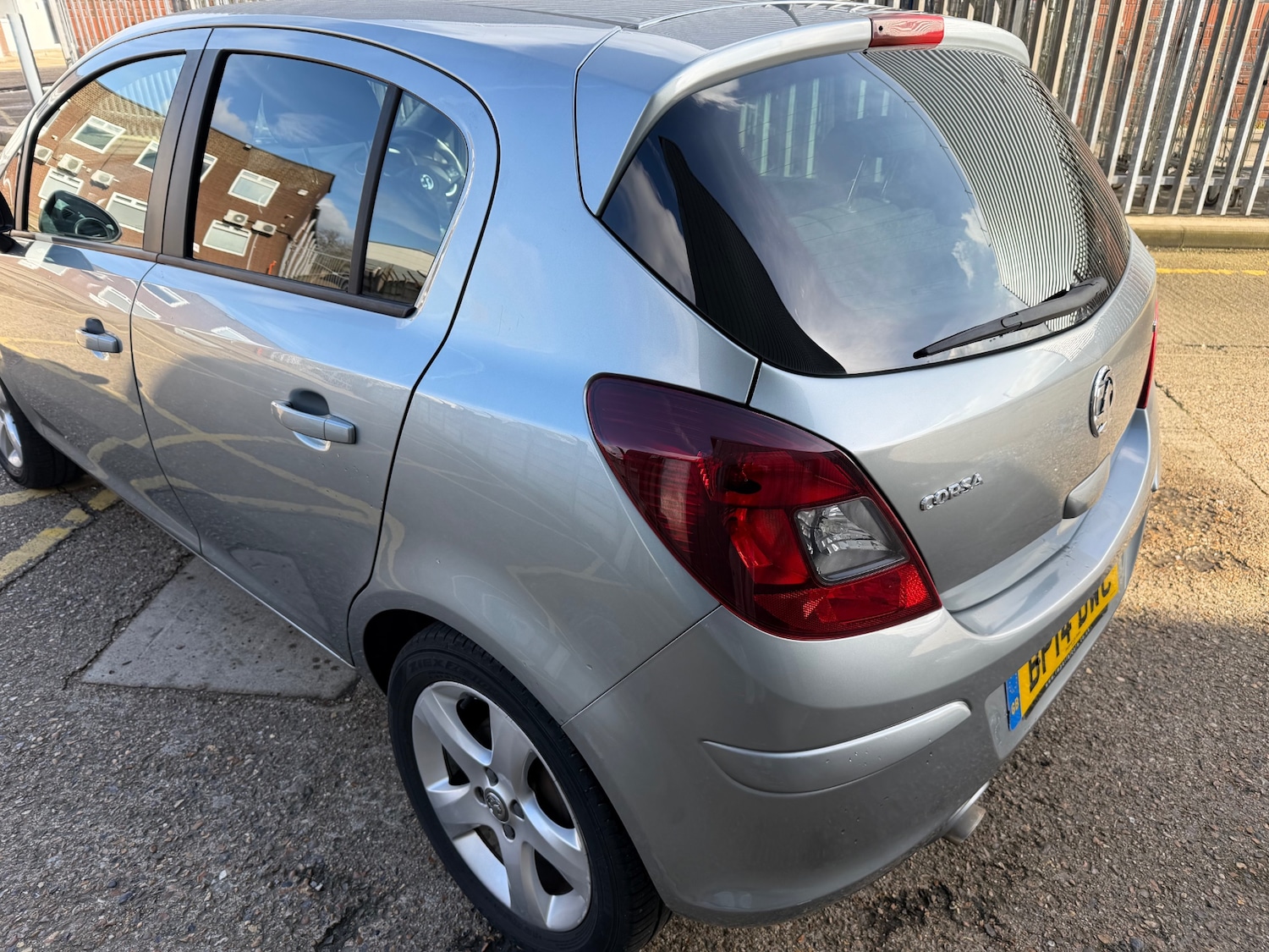 Used Vauxhall Corsa 2014 for sale - 77702808: Photo 9