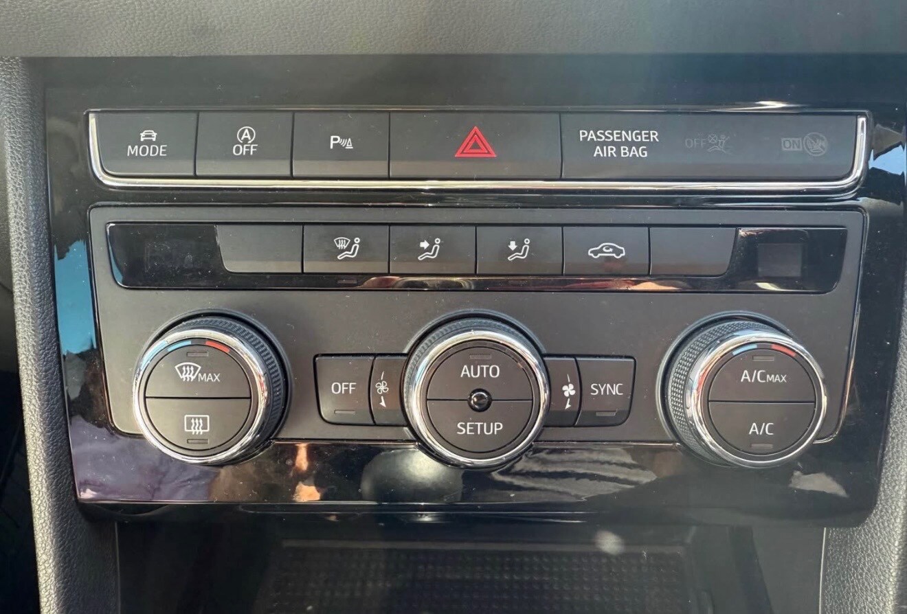 Used SEAT Leon 2019 for sale - 77617063: Photo 18