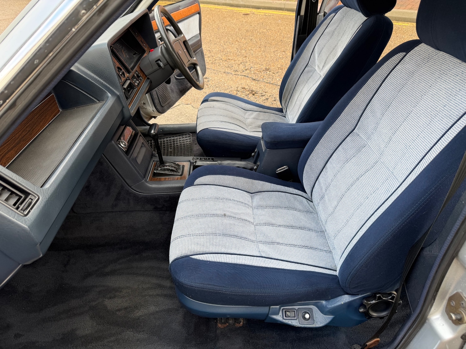 Used Ford Granada 1984 for sale - 77622584: Photo 17