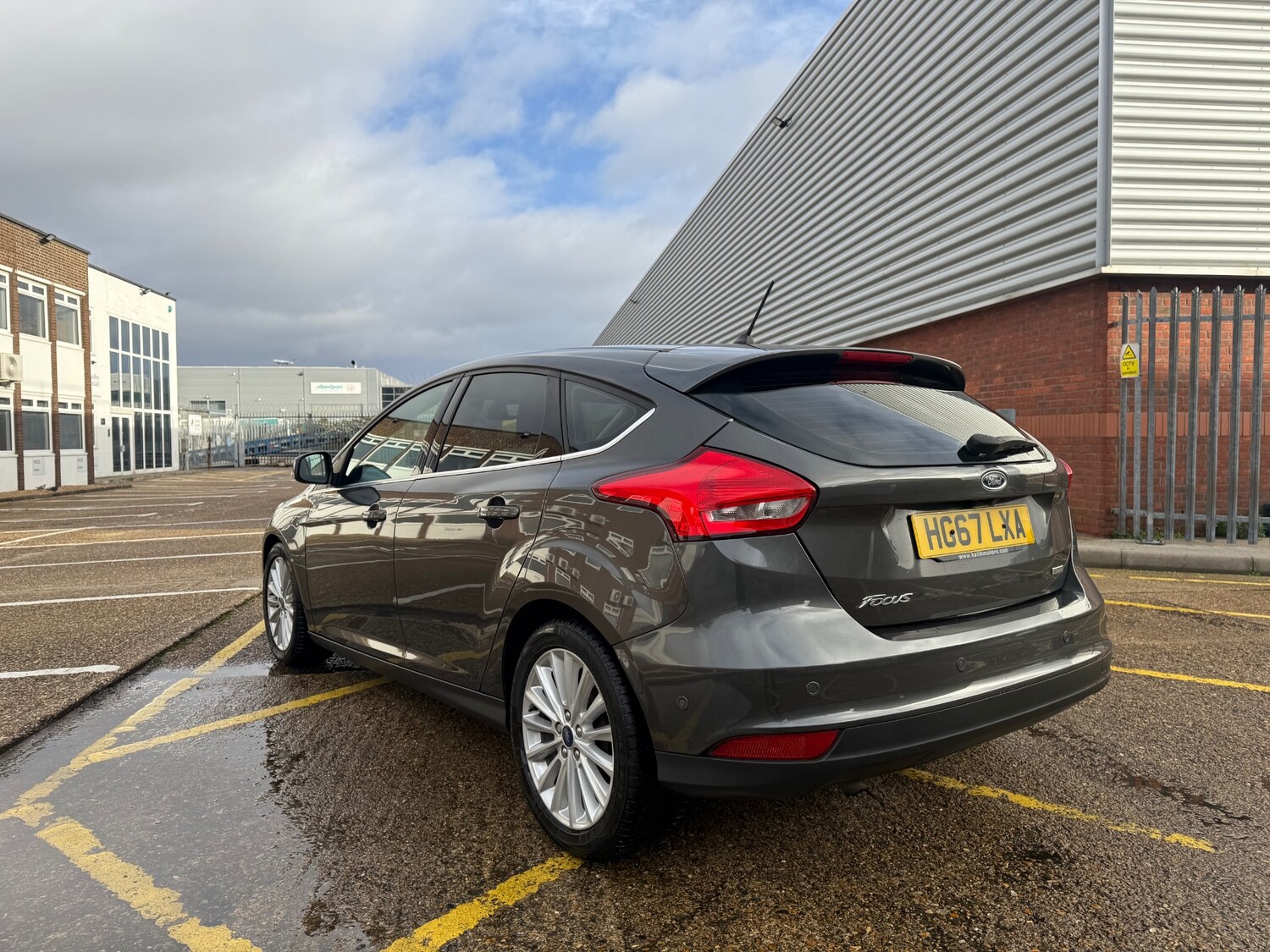 Used Ford Focus 2017 for sale - 77617383: Photo 6