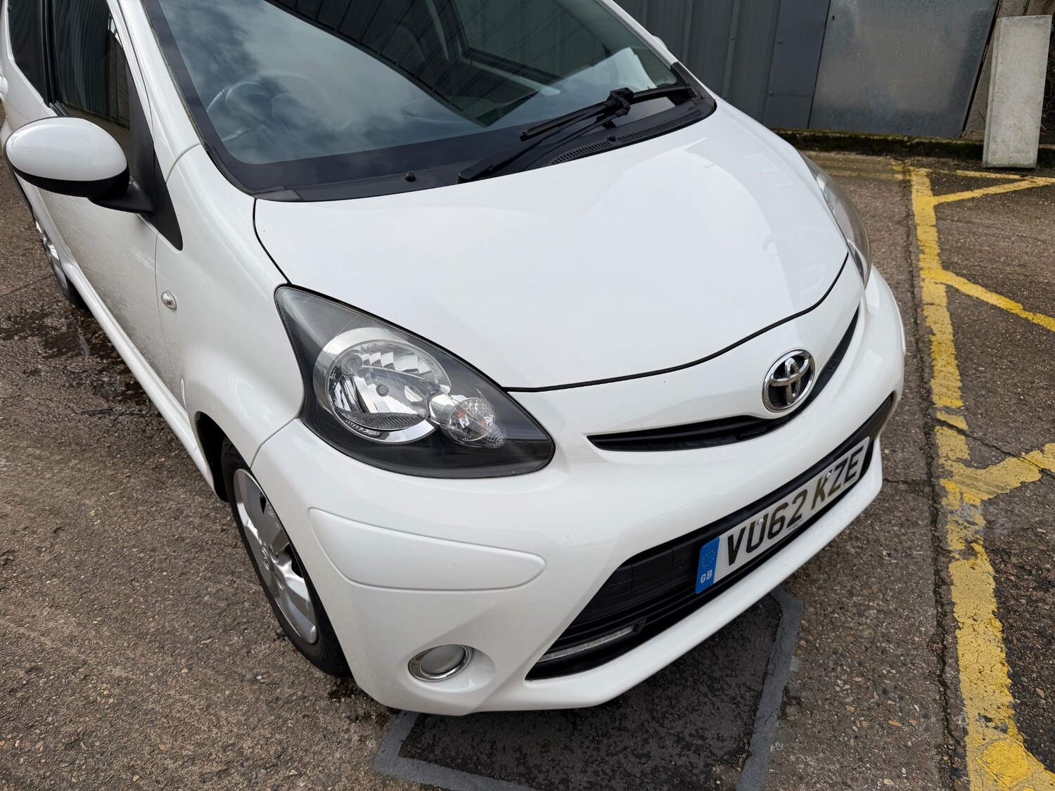 Used Toyota AYGO 2012 for sale - 77702816: Photo 11