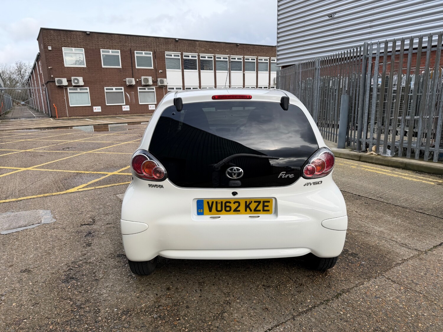 Used Toyota AYGO 2012 for sale - 77702816: Photo 8