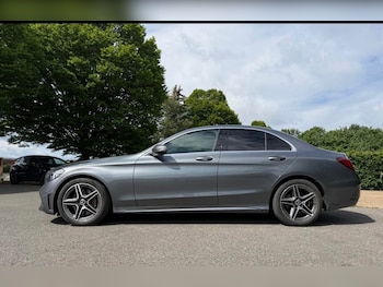 Used Mercedes-Benz C Class 2018 for sale - 77617785: Photo