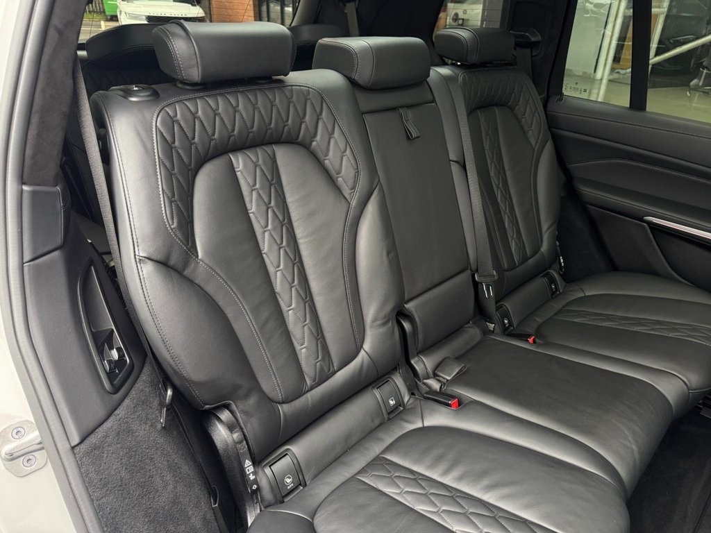 Used BMW X7 2021 for sale - 76711498: Photo 41