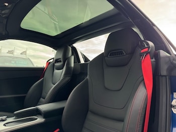 Used Mercedes-Benz SLC 2017 for sale - 78096936: Photo