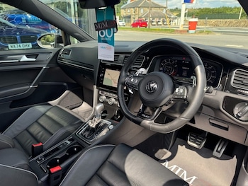 Used Volkswagen Golf 2019 for sale - 79155189: Photo