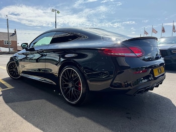 Used Mercedes-Benz C Class 2018 for sale - 79265354: Photo