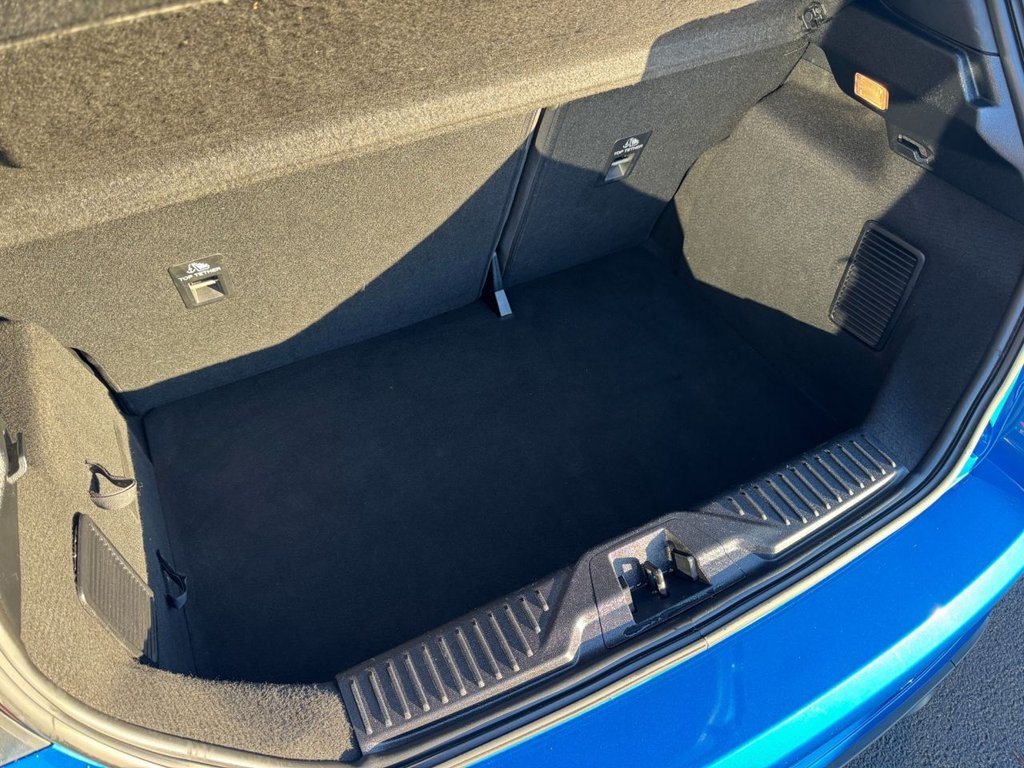 Used Ford Fiesta 2020 for sale - 77187939: Photo 32